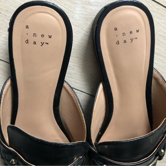 A New Day Faux Leather Loafer Mule in Black Size 9 - Picture 5 of 9